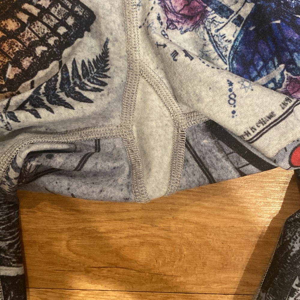 RARE TAROT LEGGINGS NIYAMASOL SIZE SMALL - Picture 3 of 6